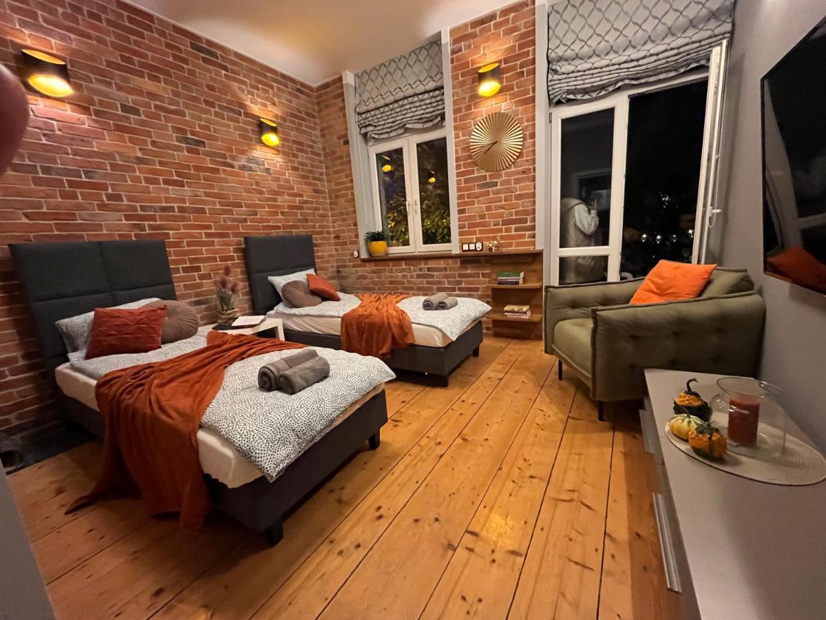 Апартаменты Apartament Przy Ratuszu Барчево Экстерьер фото