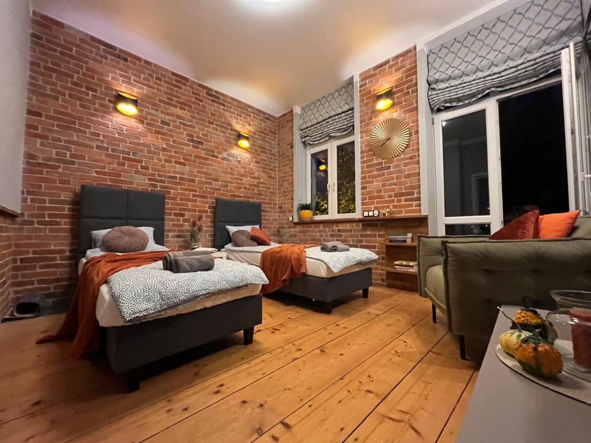 Апартаменты Apartament Przy Ratuszu Барчево Экстерьер фото