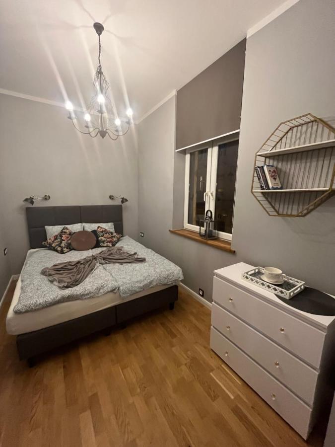Апартаменты Apartament Przy Ratuszu Барчево Экстерьер фото