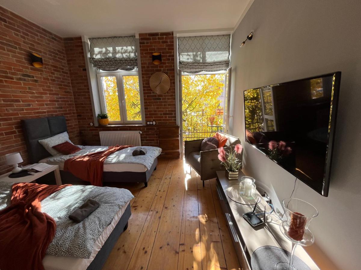 Апартаменты Apartament Przy Ratuszu Барчево Экстерьер фото